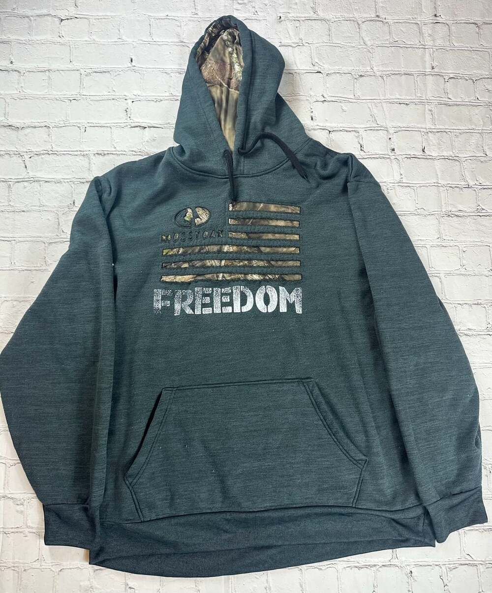 Mossy Oak Hoodie Sweater Mens XL Gray Camo American Flag Patriot Pullover NWT